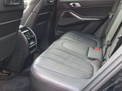BMW X5 M50i 2022