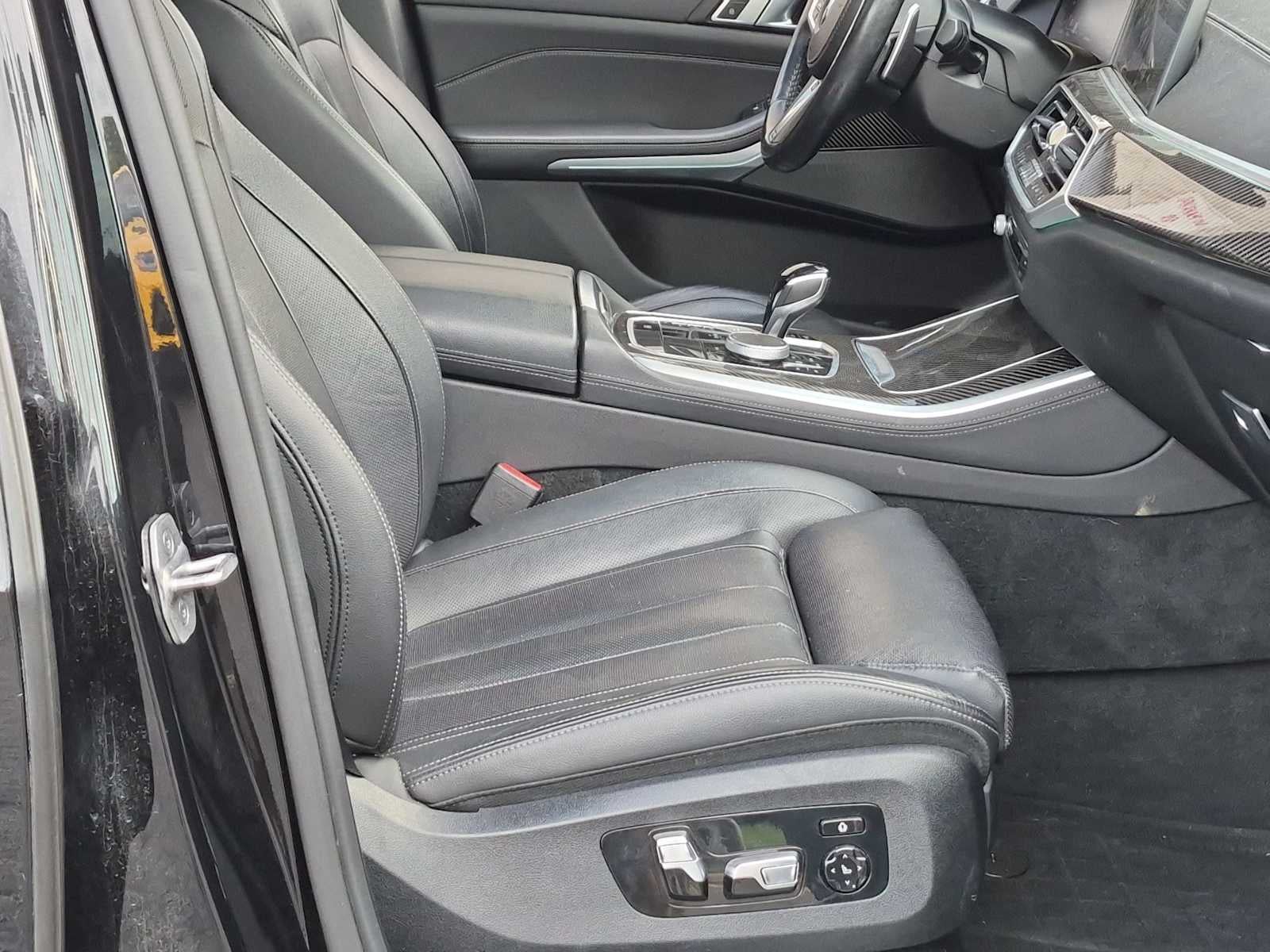 BMW X5 M50i 2022