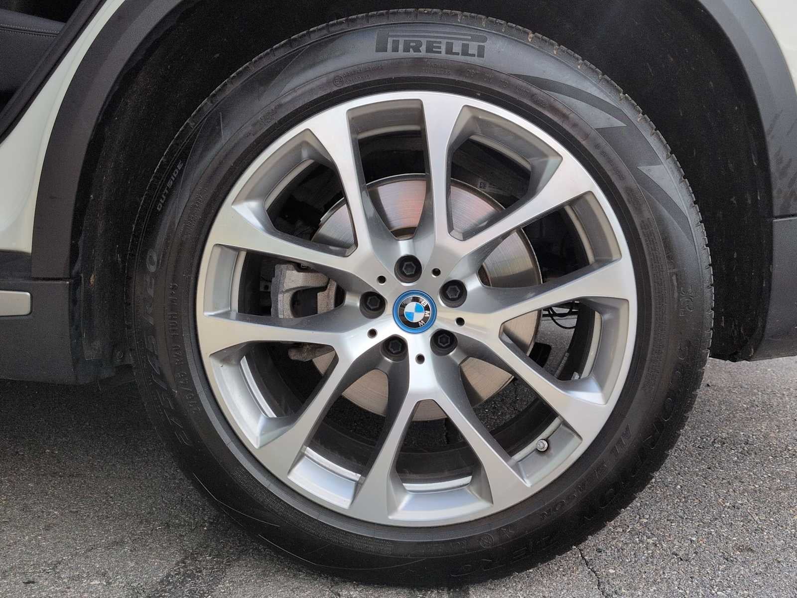 2023 BMW X5 xDrive45e