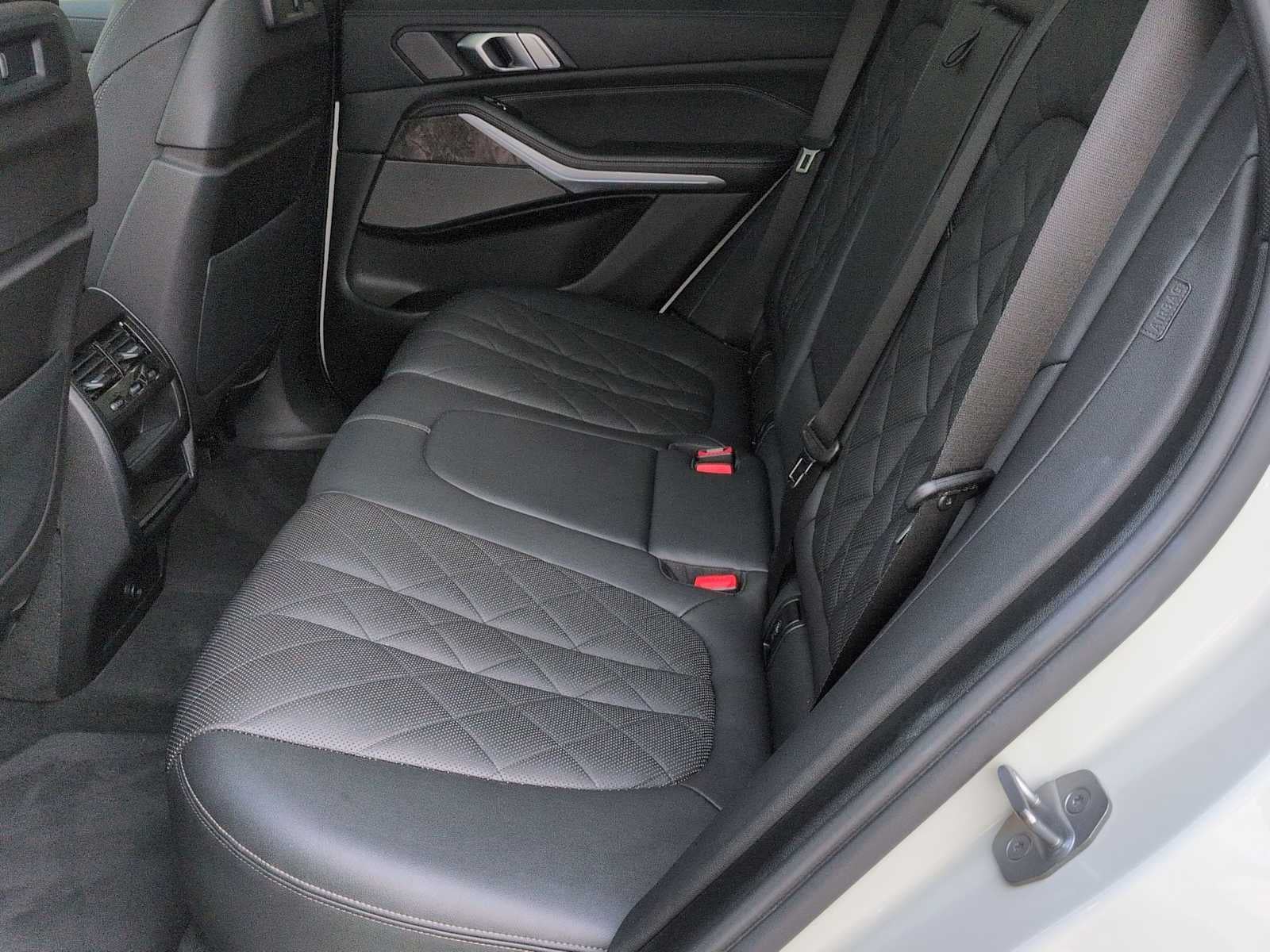 2023 BMW X5 xDrive45e