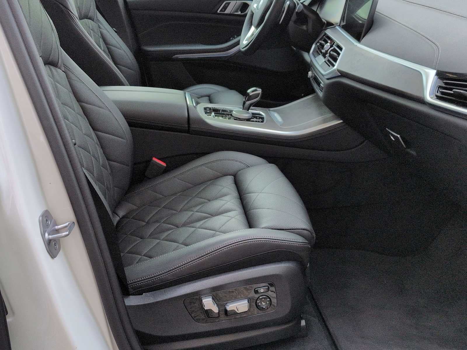 2023 BMW X5 xDrive45e