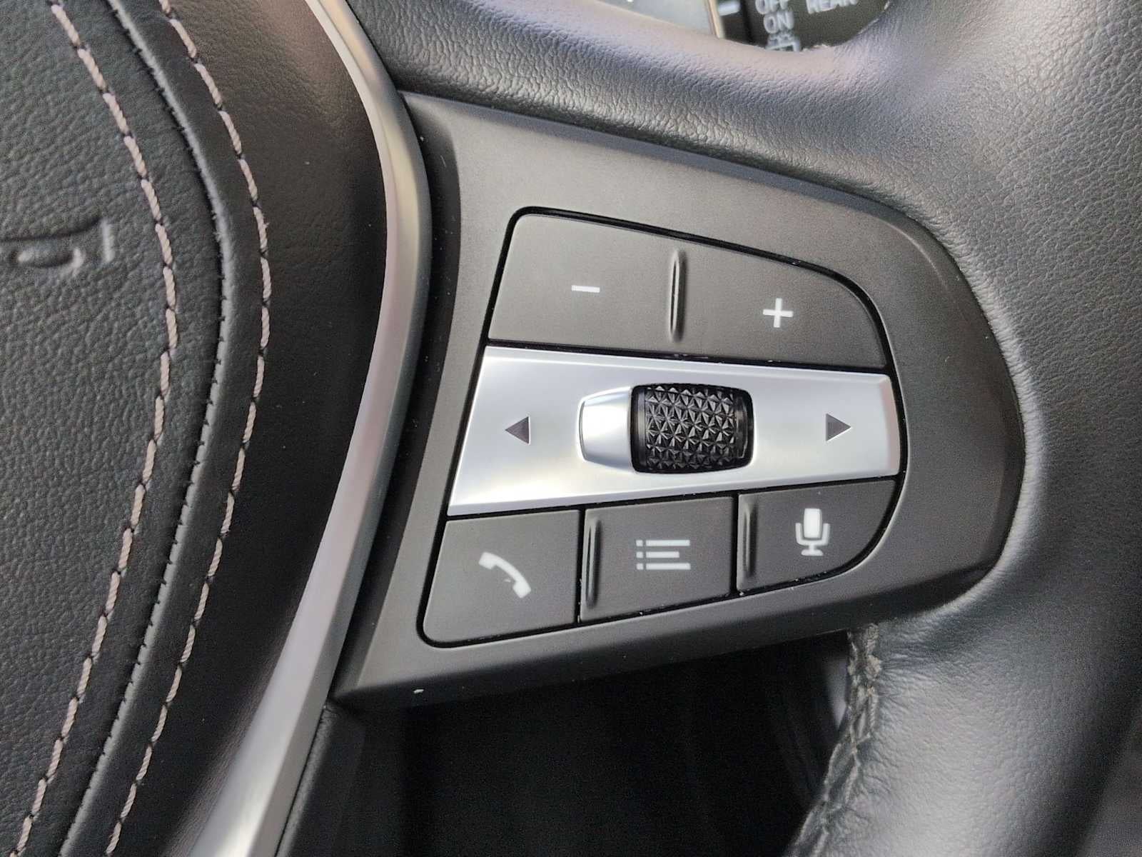 2023 BMW X5 xDrive45e