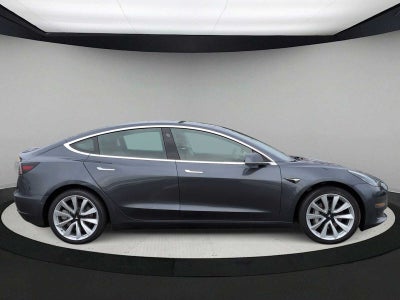 Tesla Model 3 Standard Range Plus 2019