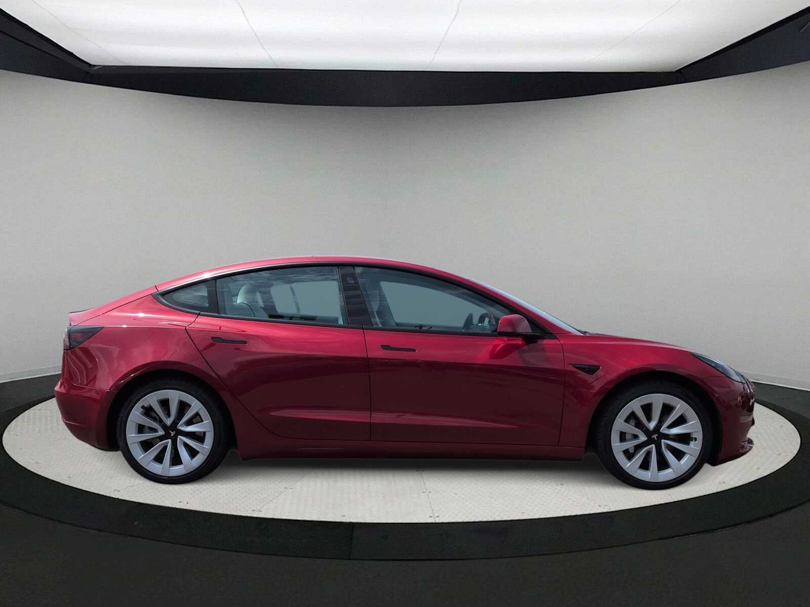 Tesla Model 3 Long Range 2021