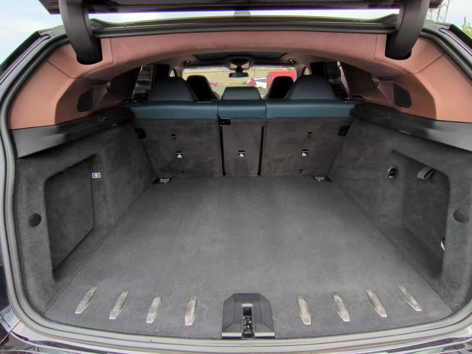 BMW XM Sports Activity Vehicle 2023