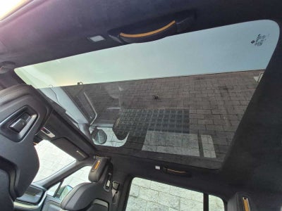 Rivian R1S Adventure 2025