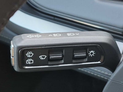 Rivian R1S Adventure 2025