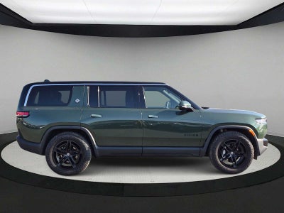 Rivian R1S Adventure 2025