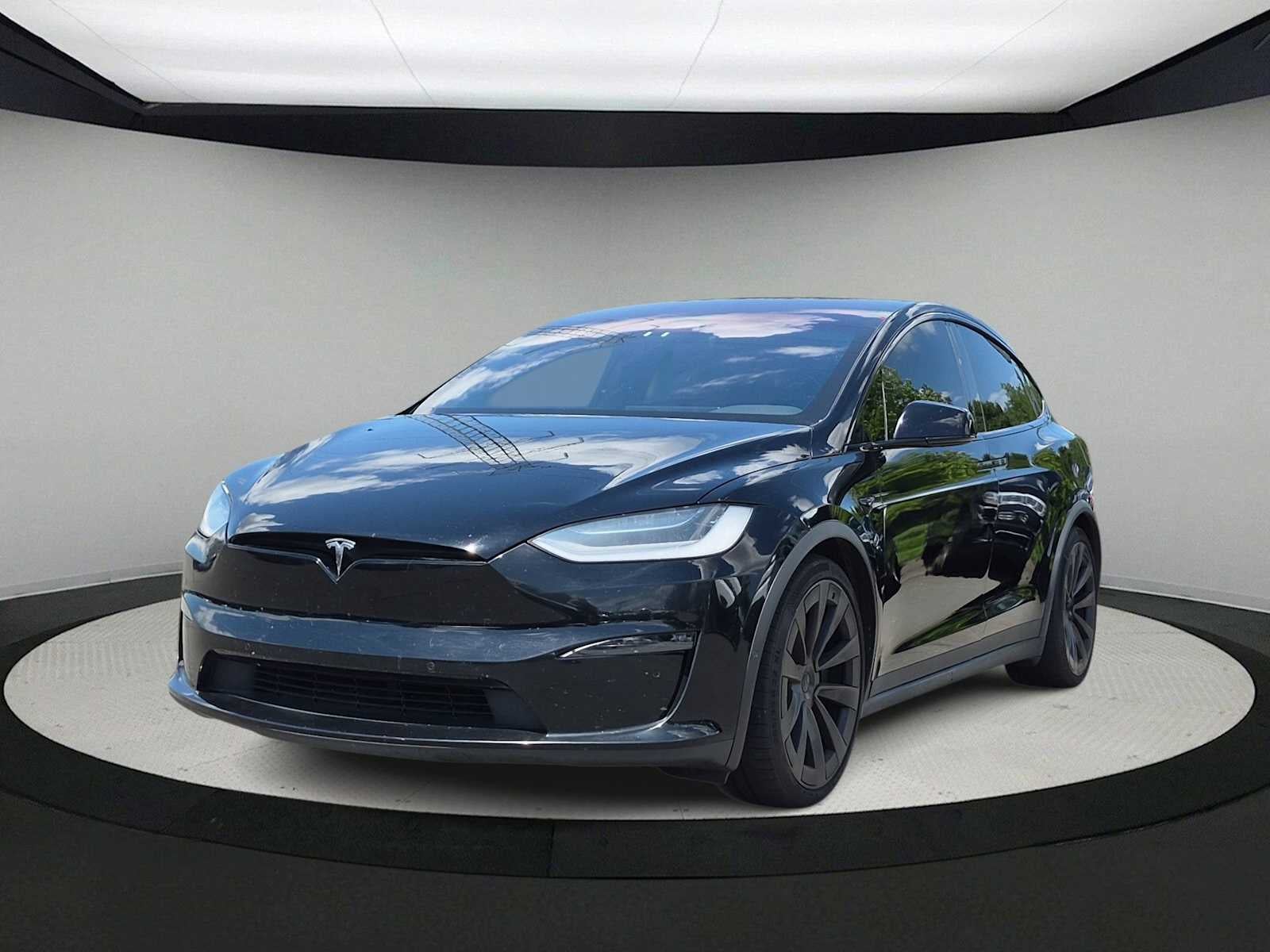 Tesla Model X Plaid 2022