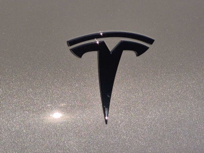 Tesla Model Y Long Range 2023