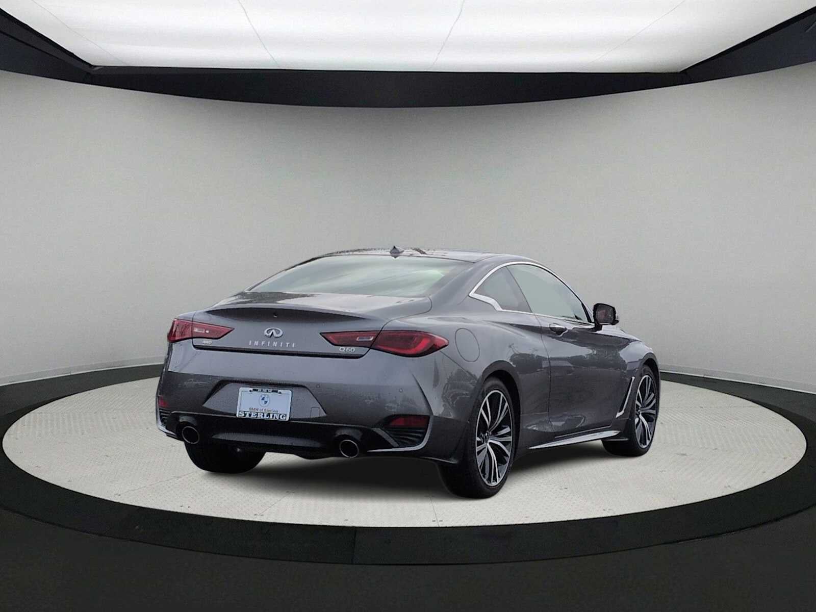 INFINITI Q60 LUXE 2022