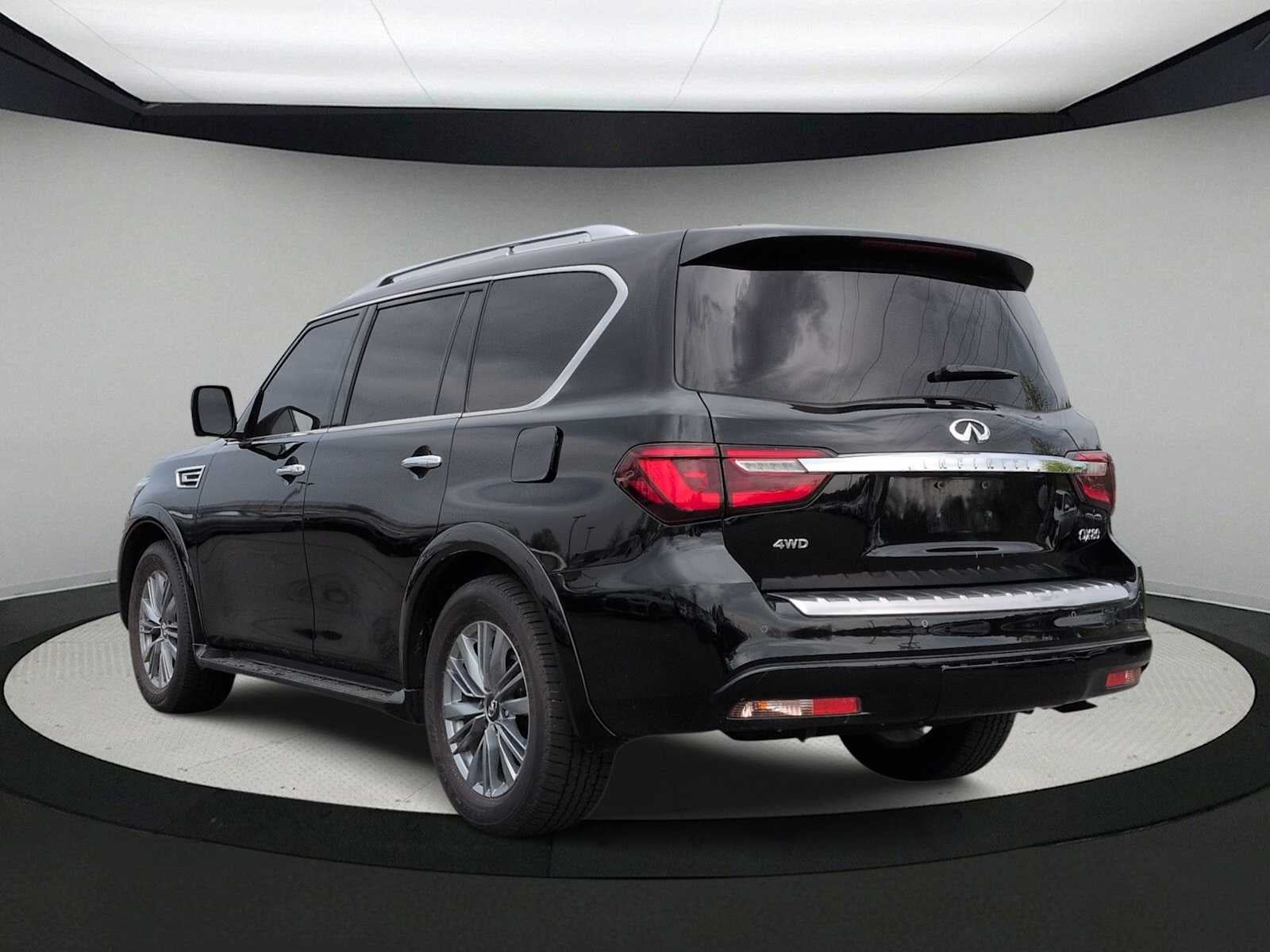INFINITI QX80 LUXE 2022