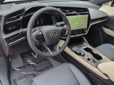 Lexus RZ 450e Premium 2025
