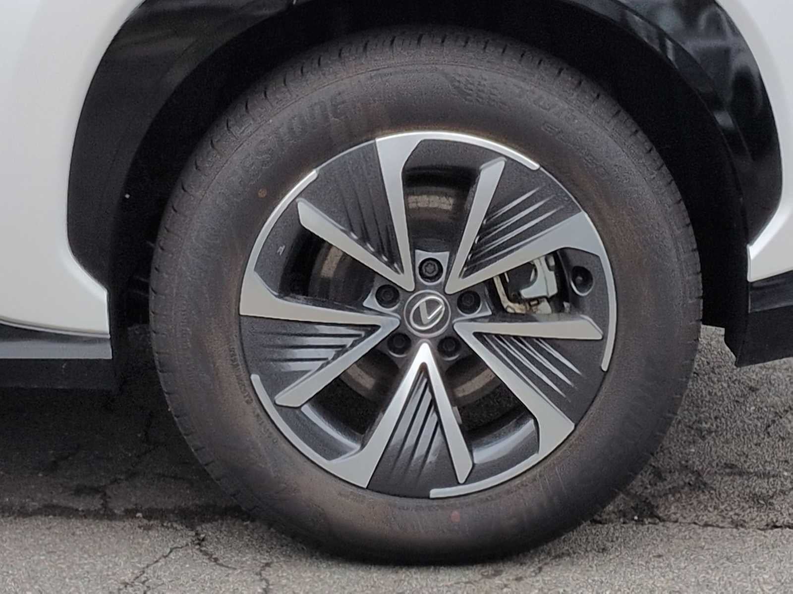 Lexus RZ 450e Premium 2025