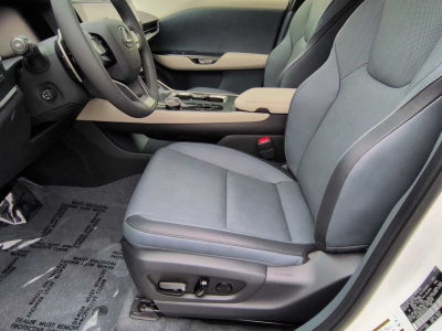 Lexus RZ 450e Premium 2025