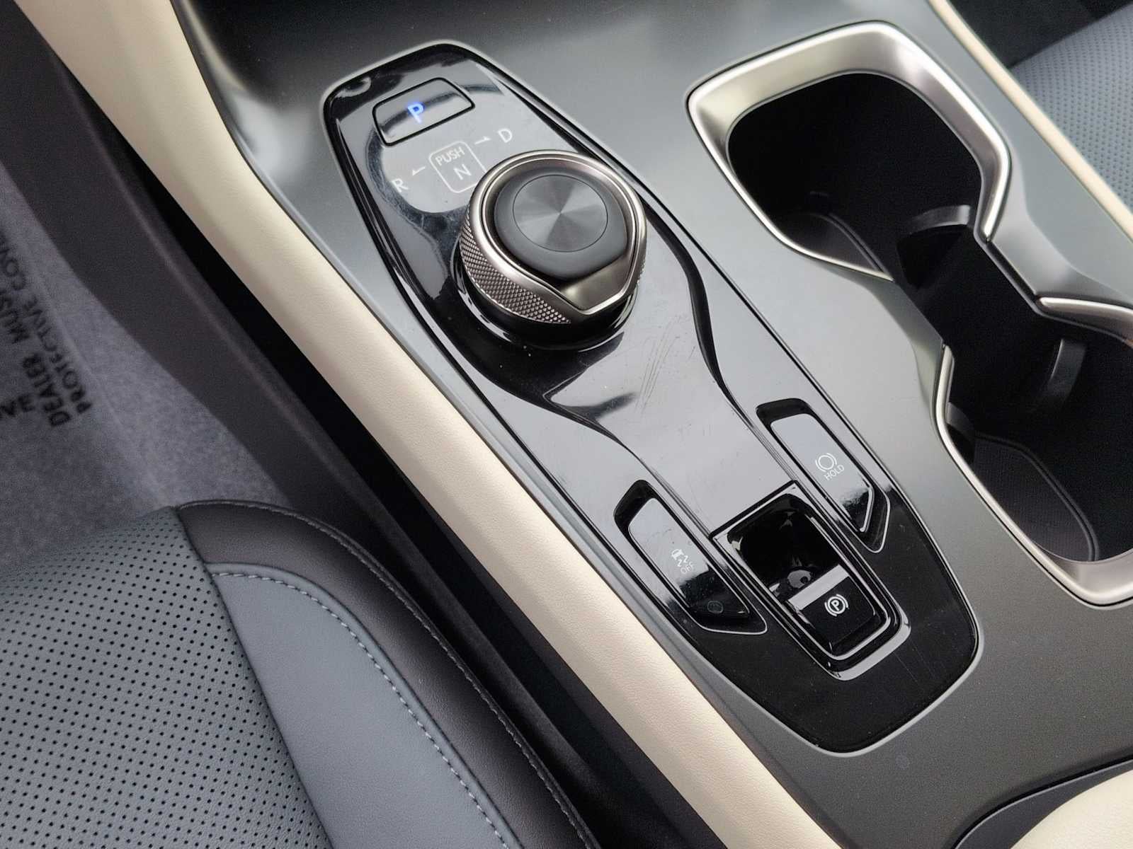 Lexus RZ 450e Premium 2025