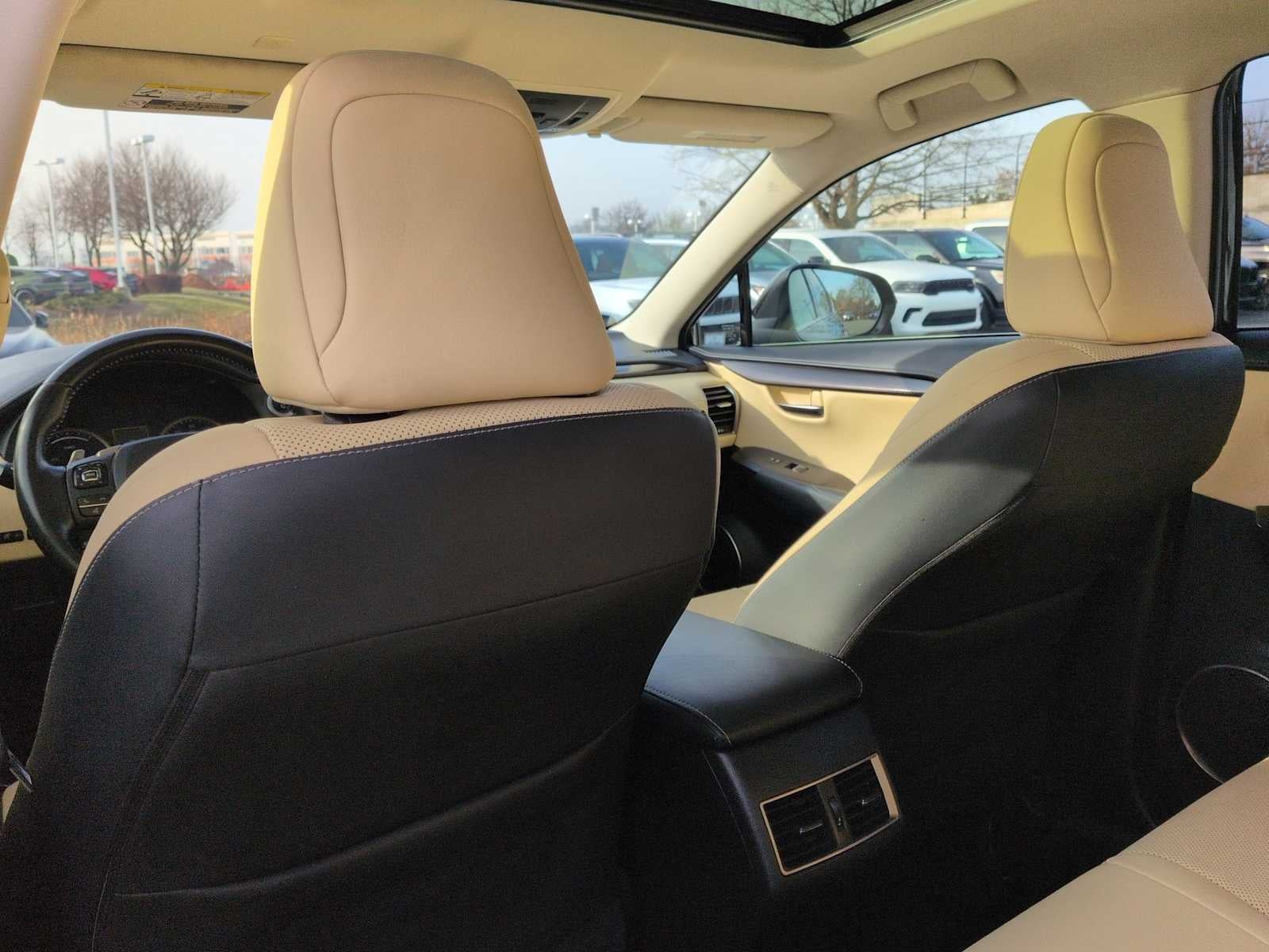 Lexus NX NX 300h 2020