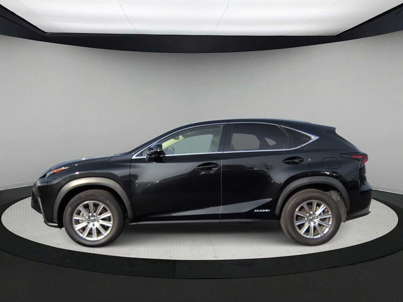 Lexus NX NX 300h 2020