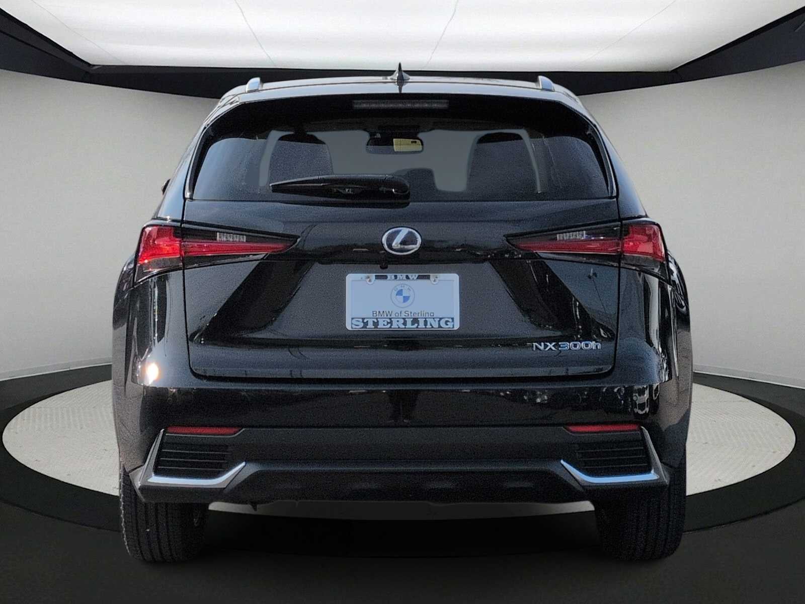 Lexus NX NX 300h 2020