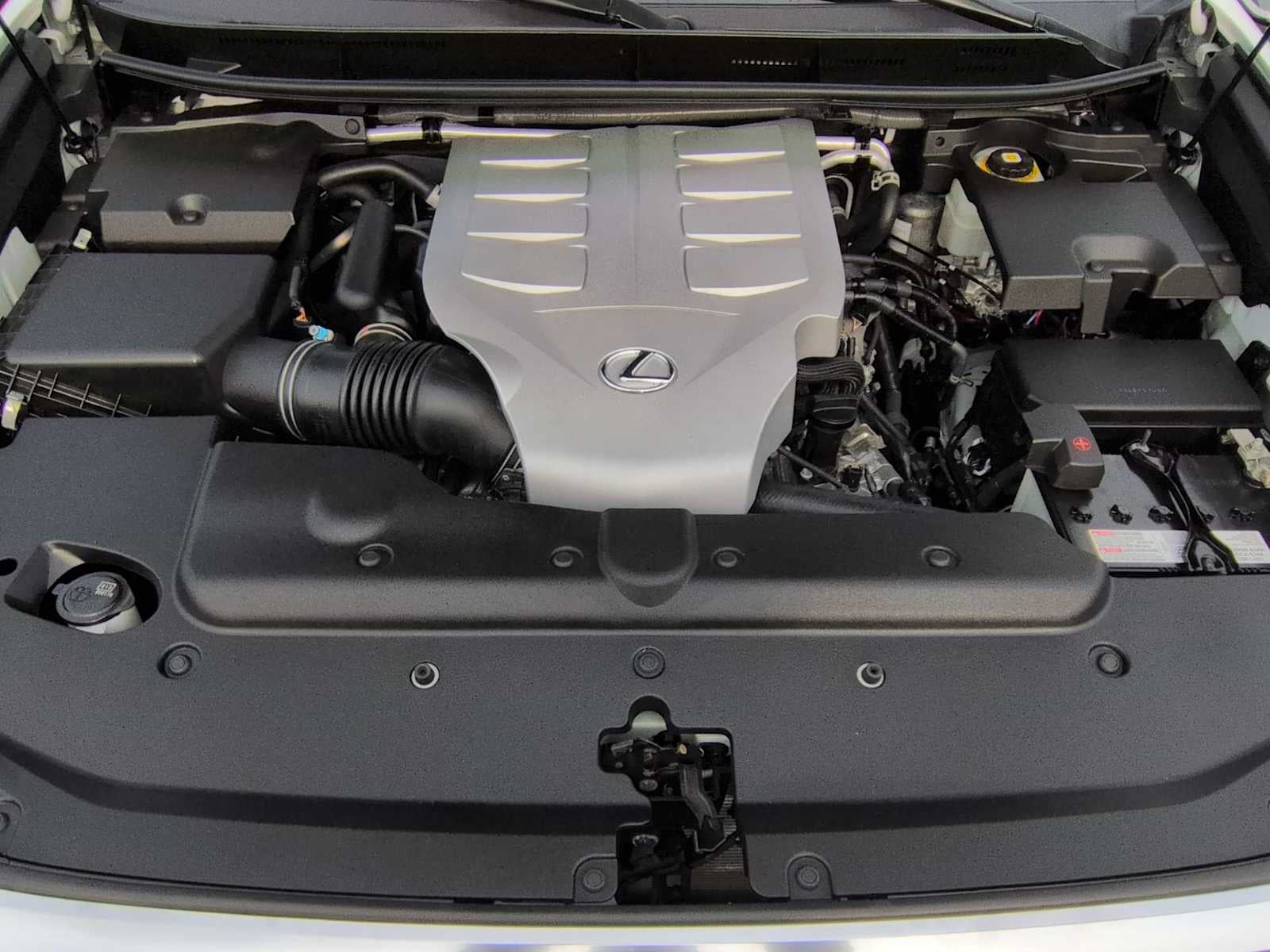 Lexus GX Luxury 2023