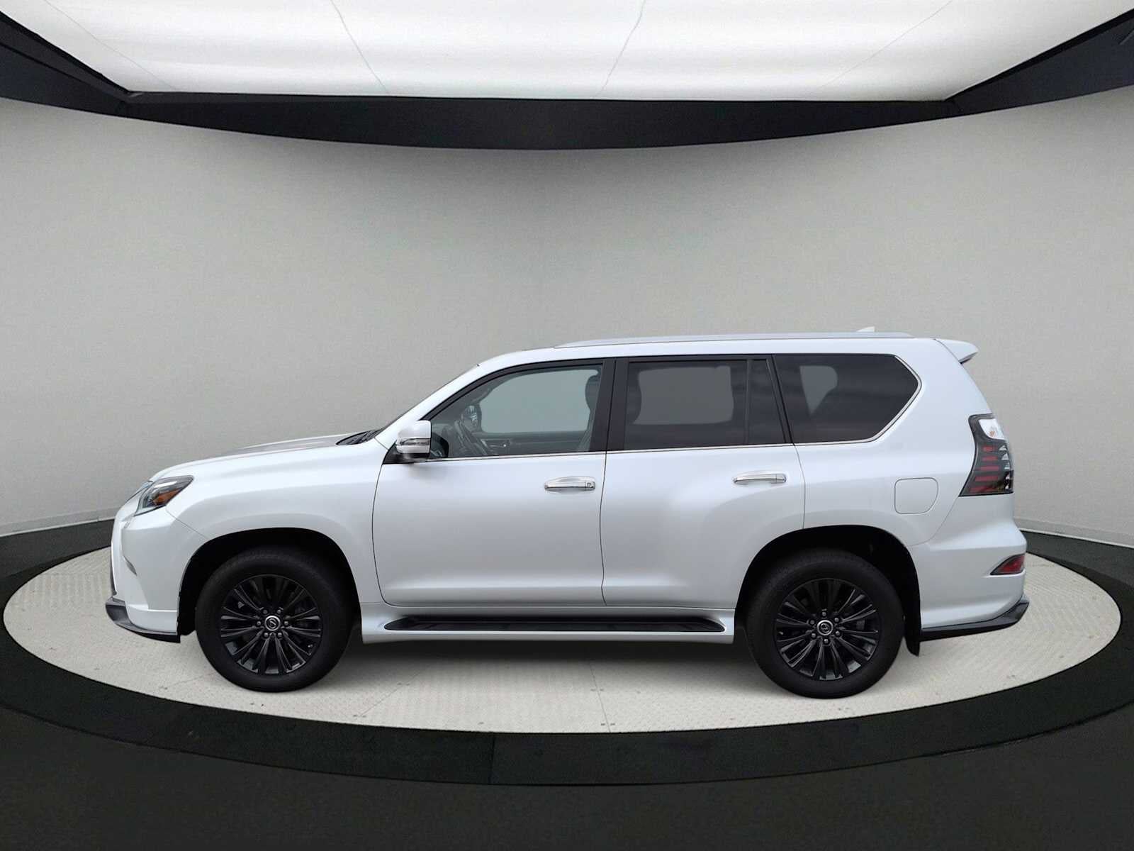 Lexus GX Luxury 2023