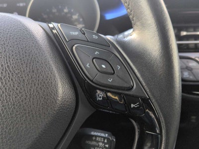 Toyota C-HR XLE 2020