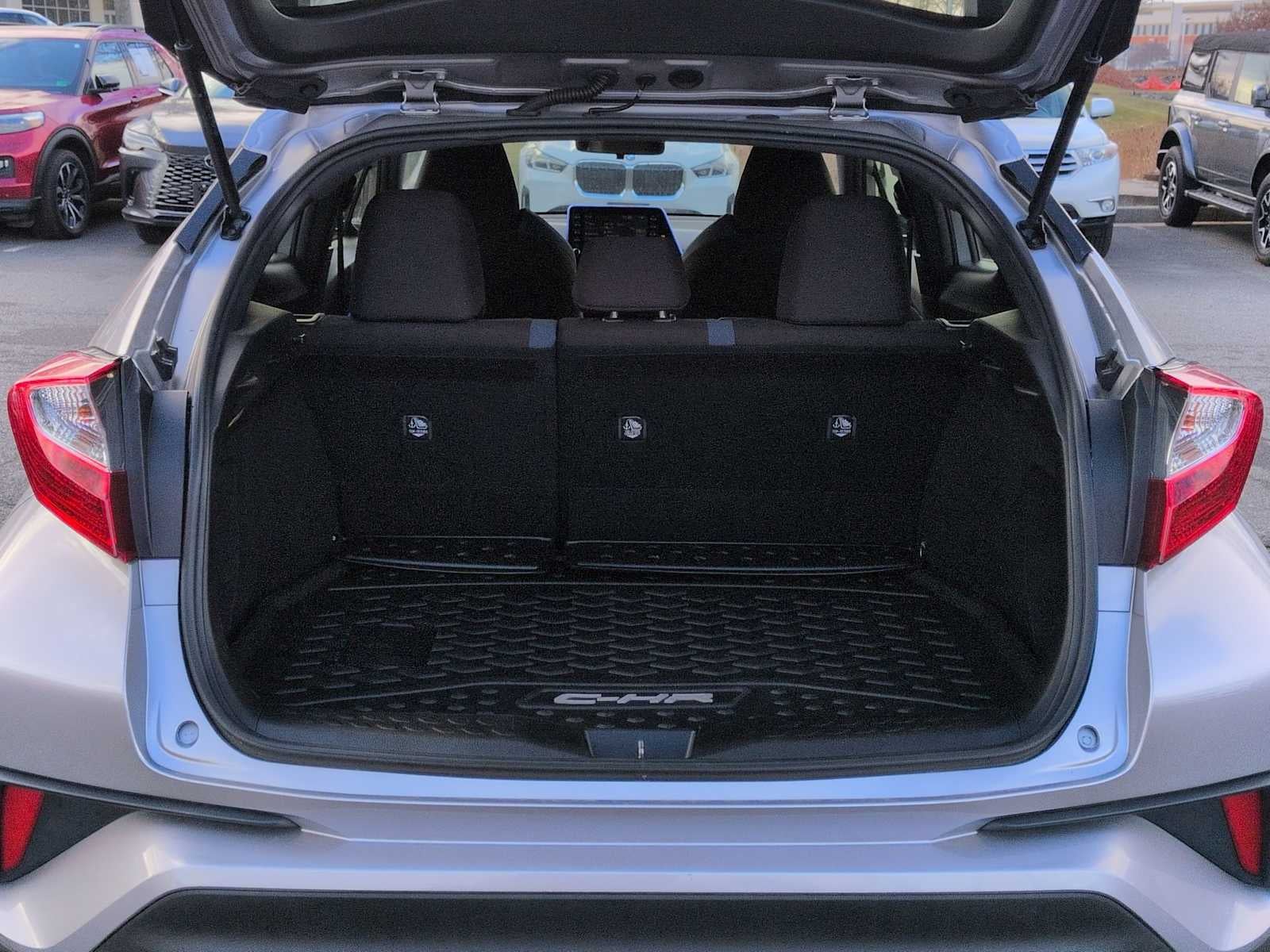 Toyota C-HR XLE 2020