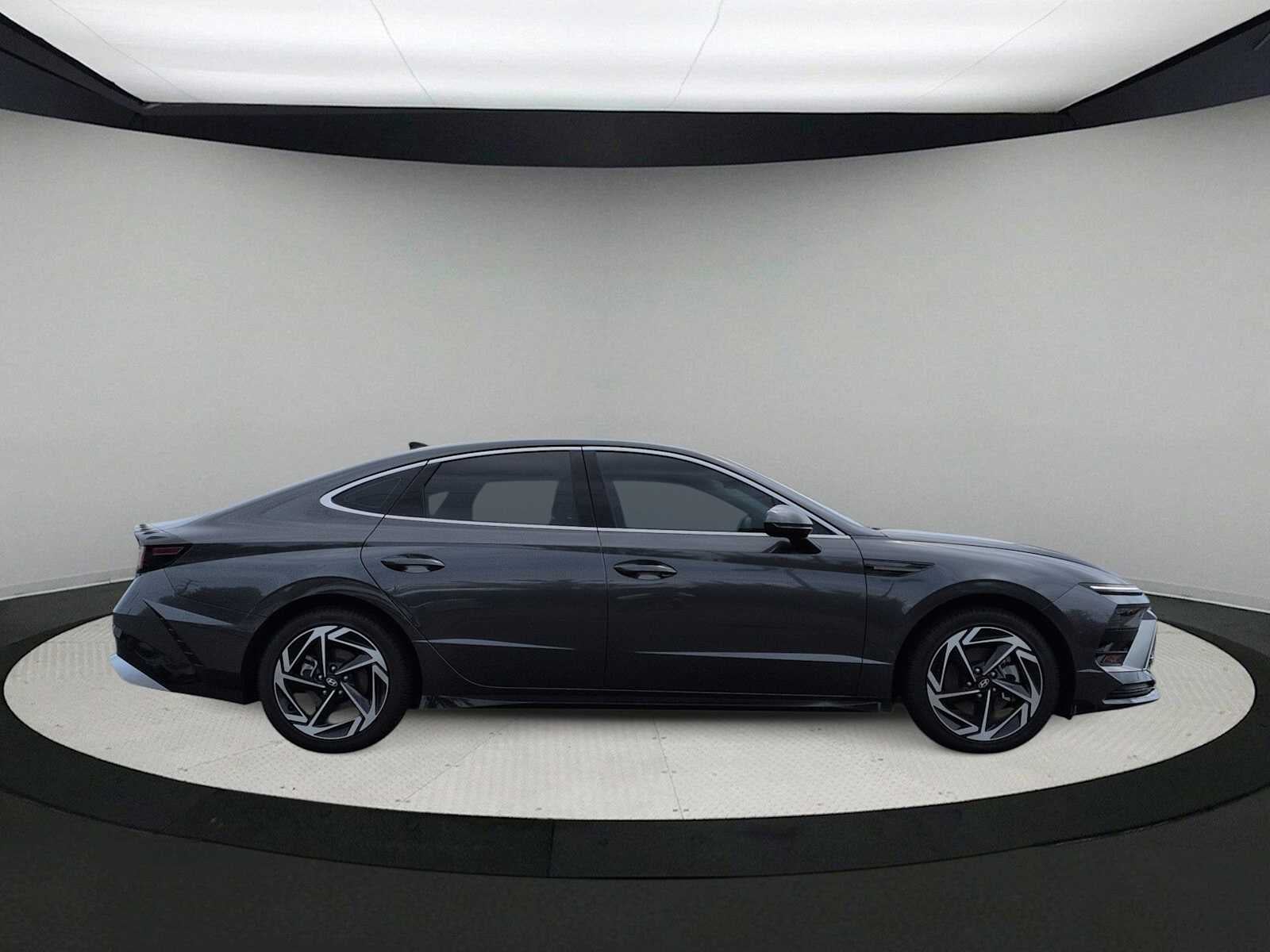 Hyundai Sonata SEL Convenience 2025