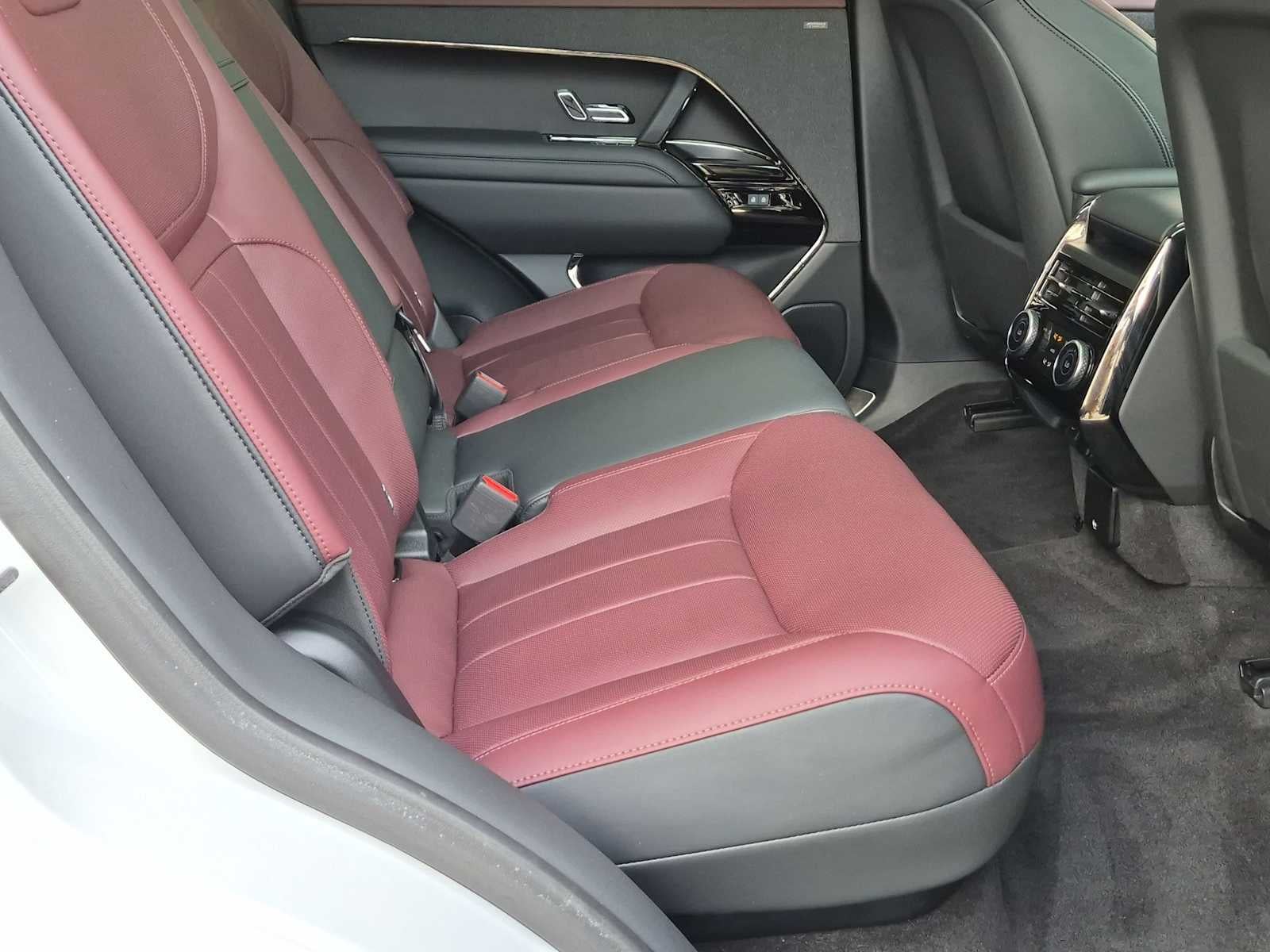 Land Rover Range Rover Sport Dynamic SE 2024