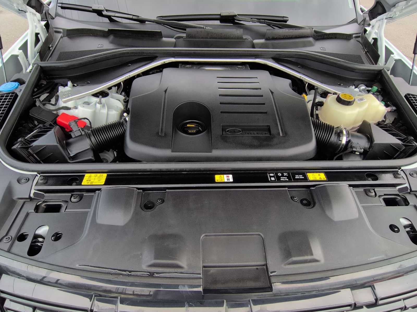 Land Rover Range Rover SE 2024