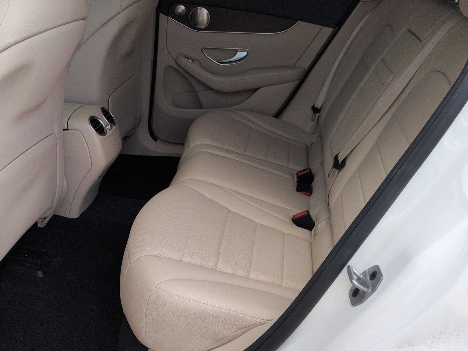 Mercedes-Benz GLC 300 2021 GLC 300