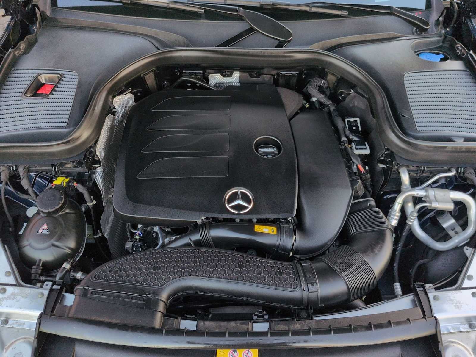 2022 Mercedes-Benz GLC GLC 300