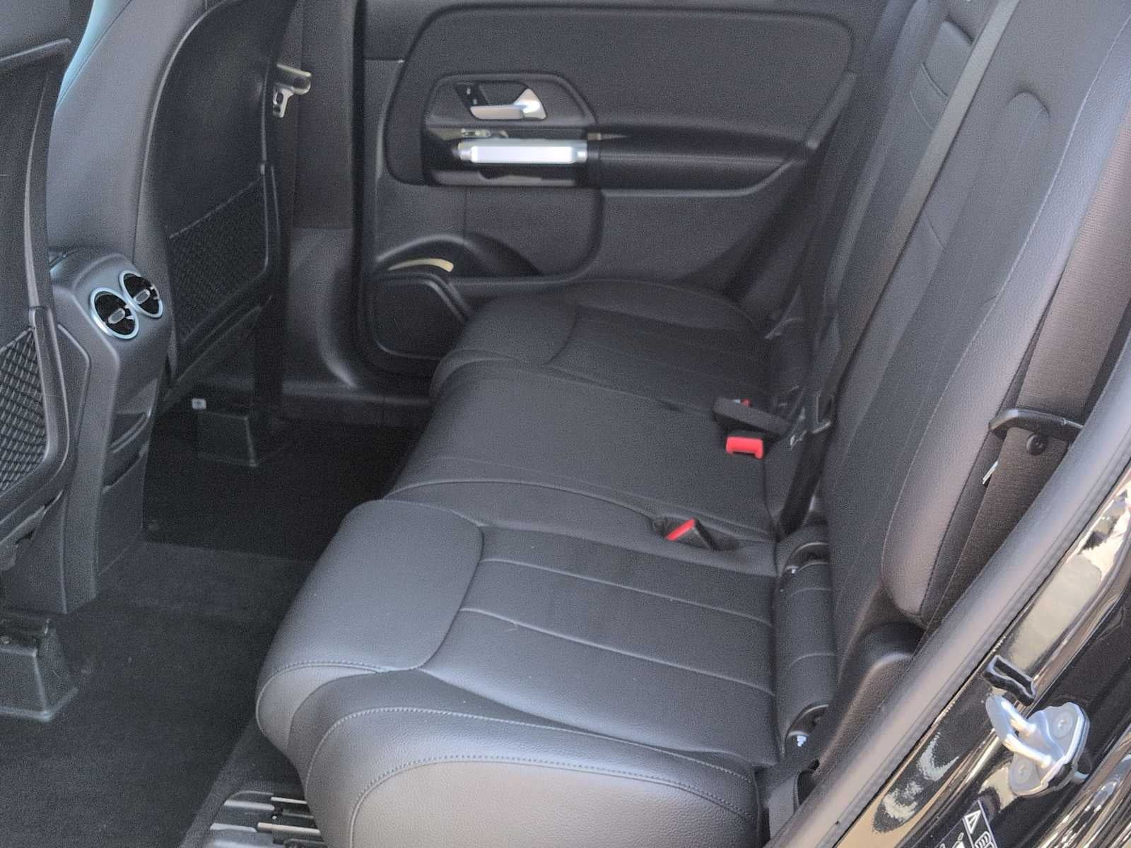 Mercedes-Benz GLB 250 2022 GLB 250