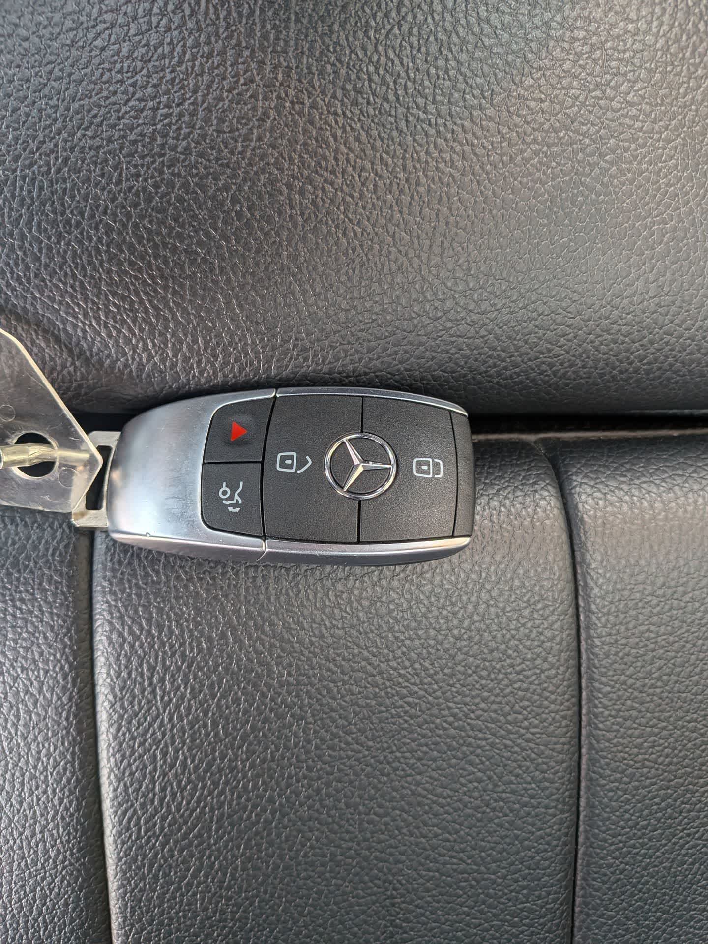 Mercedes-Benz GLB 250 2020 GLB 250