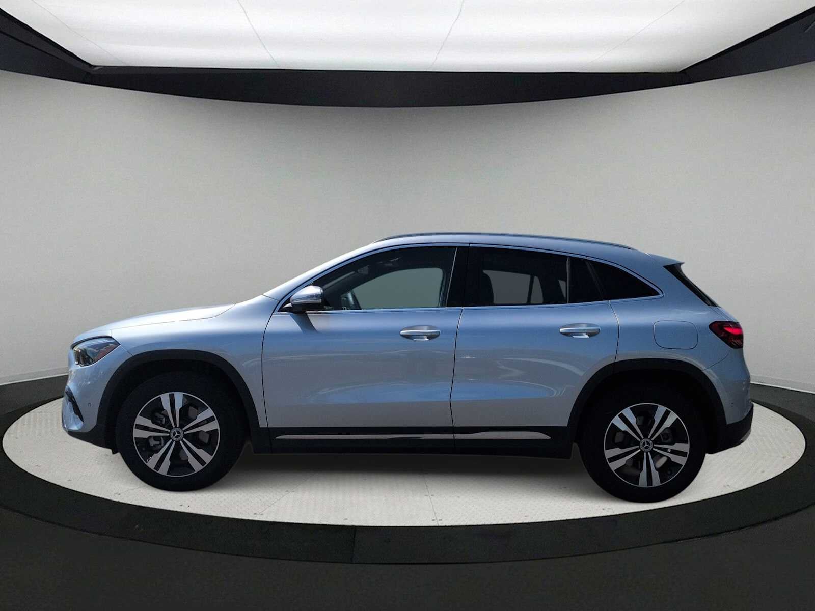 Mercedes-Benz GLA 250 2026 GLA 250