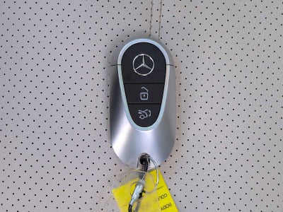 Mercedes-Benz GLC 300 2023 GLC 300