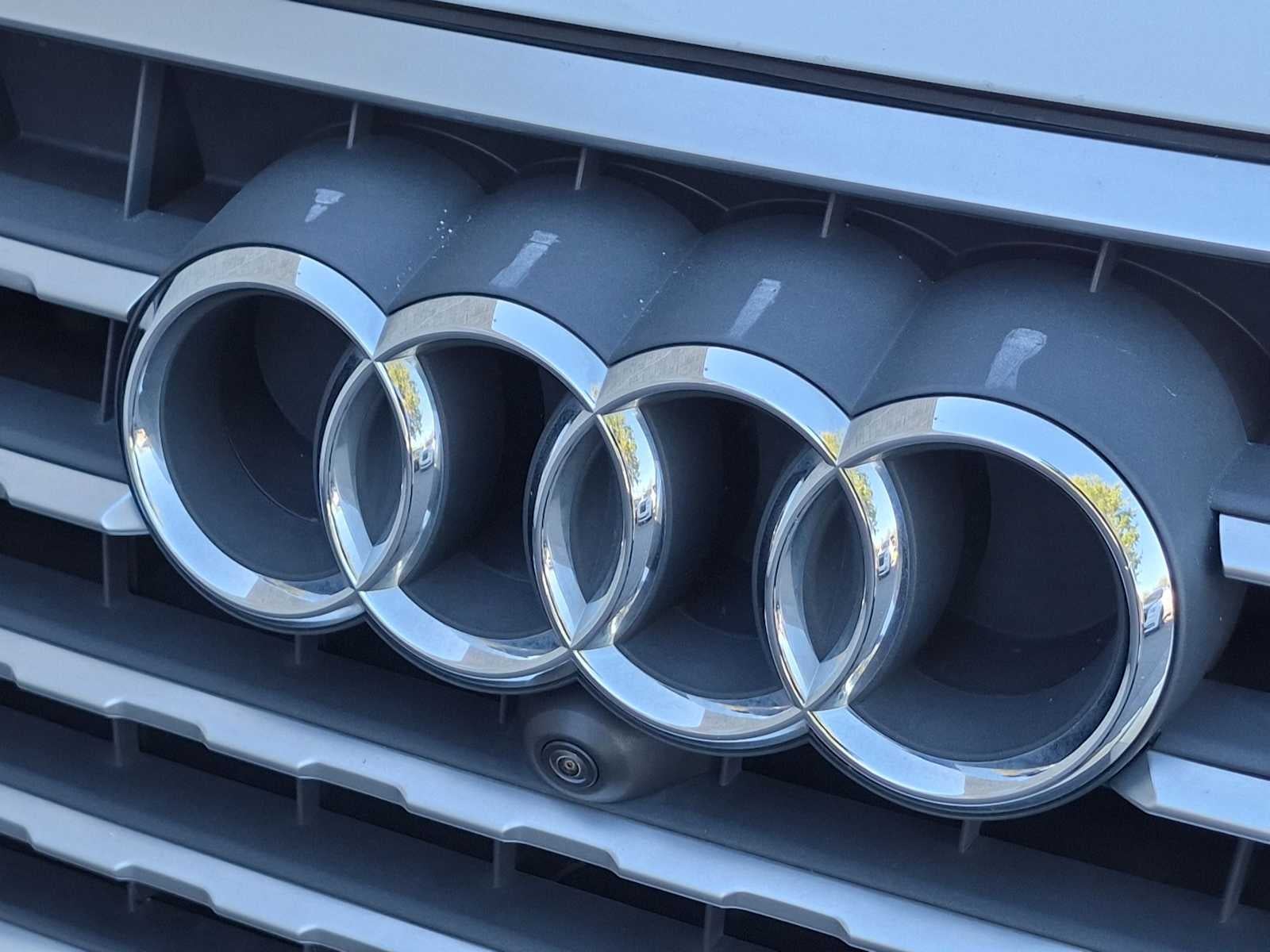 Audi Q7 Base 2019