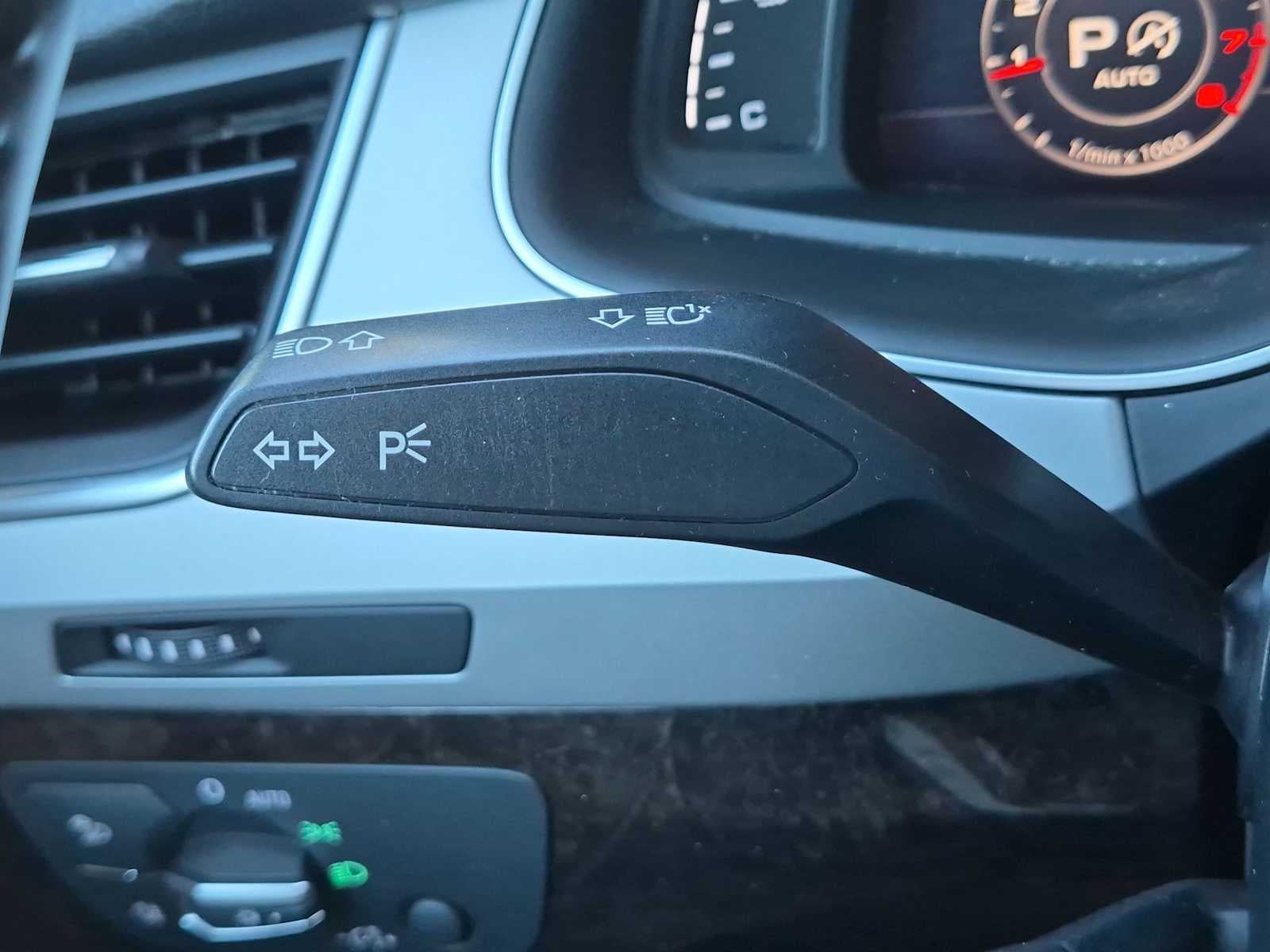 Audi Q7 Base 2019