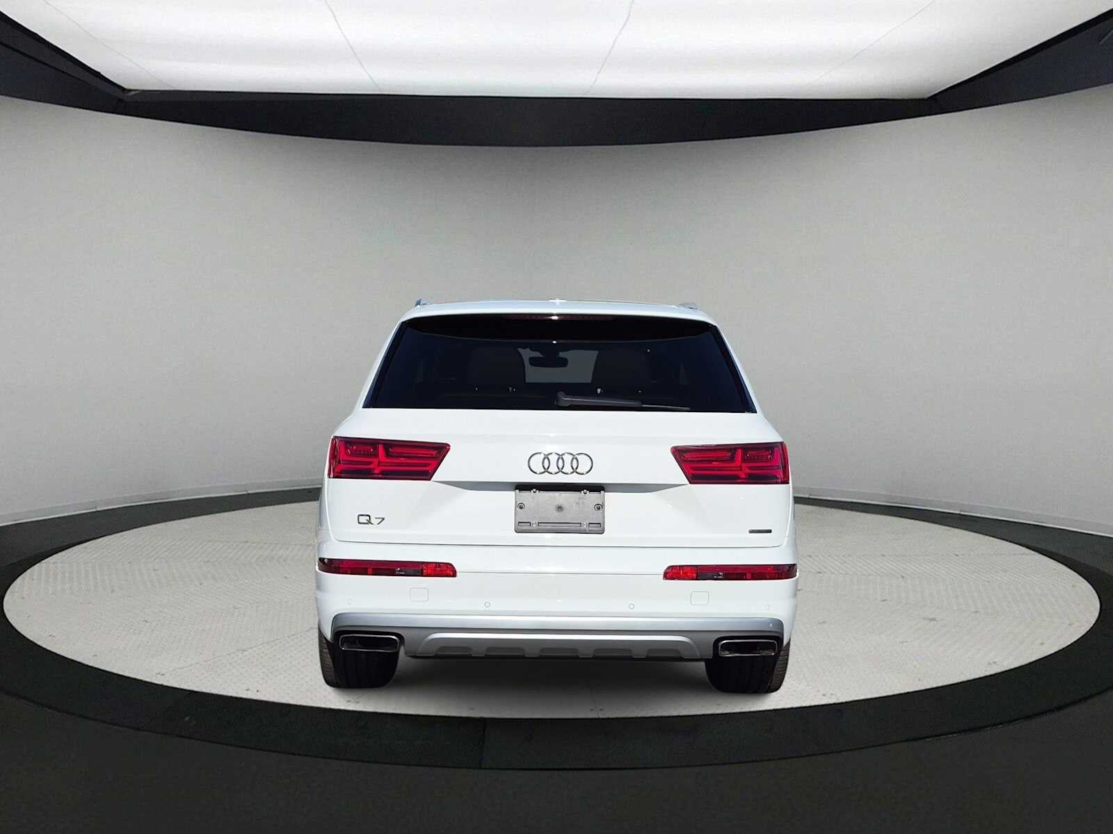 Audi Q7 Base 2019