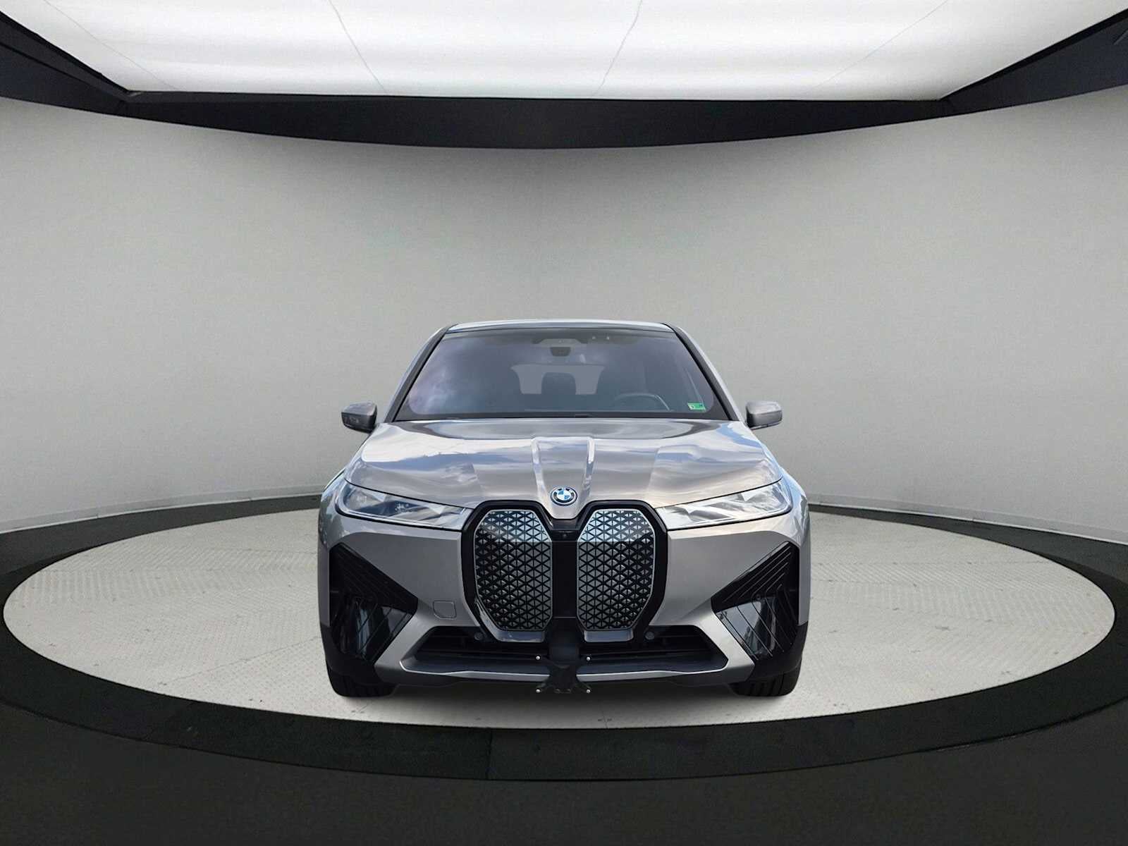 BMW iX xDrive50 2024
