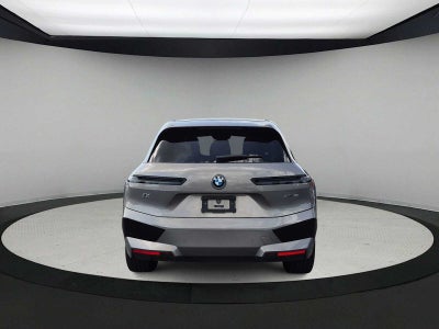 BMW iX xDrive50 2024