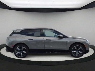 BMW iX xDrive50 2024