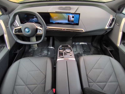 2025 BMW iX xDrive50