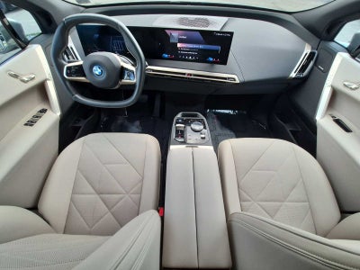 BMW iX xDrive50 2024