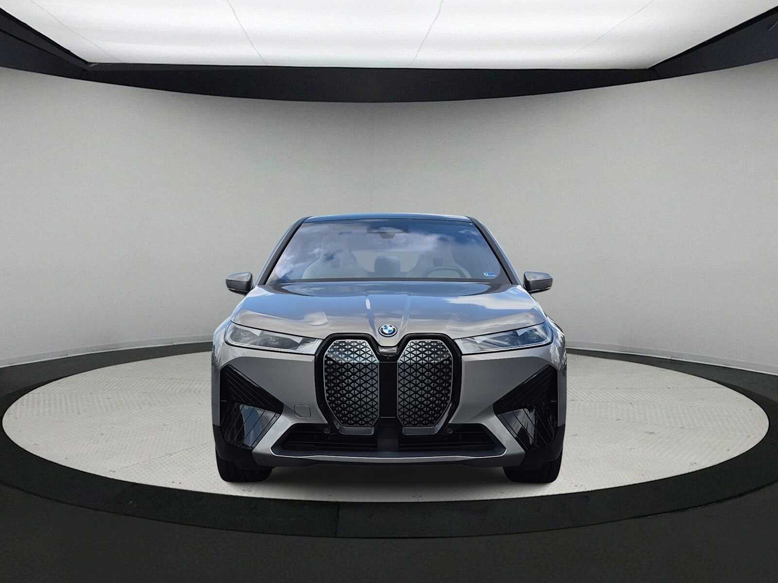 BMW iX xDrive50 2024