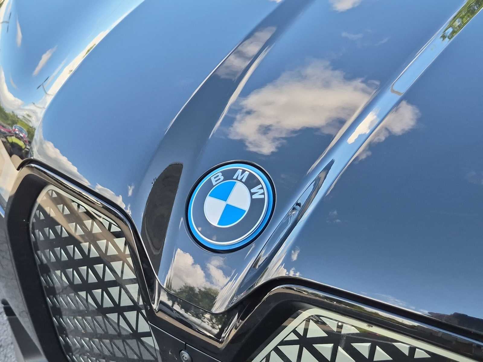 BMW iX xDrive50 2024