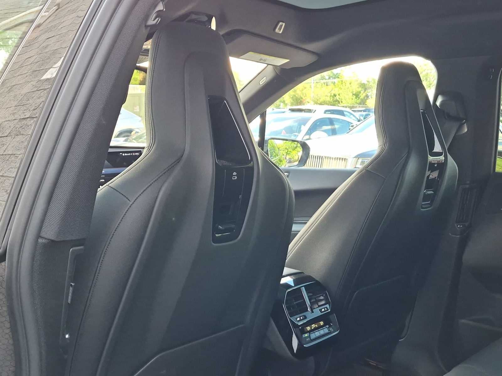 BMW iX xDrive50 2024