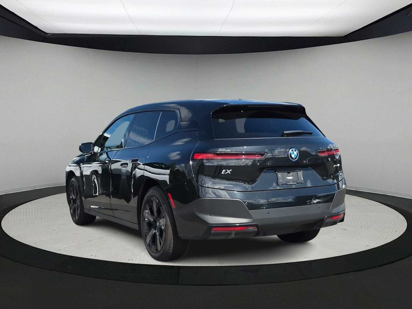 BMW iX xDrive50 2024