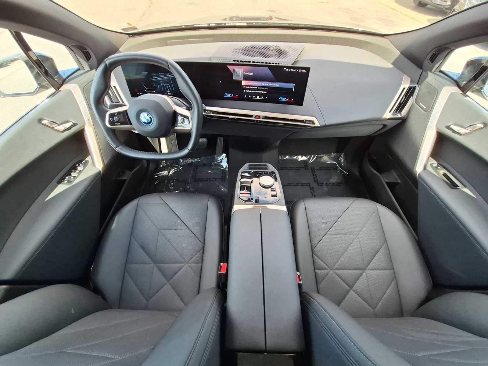 BMW iX xDrive50 2024