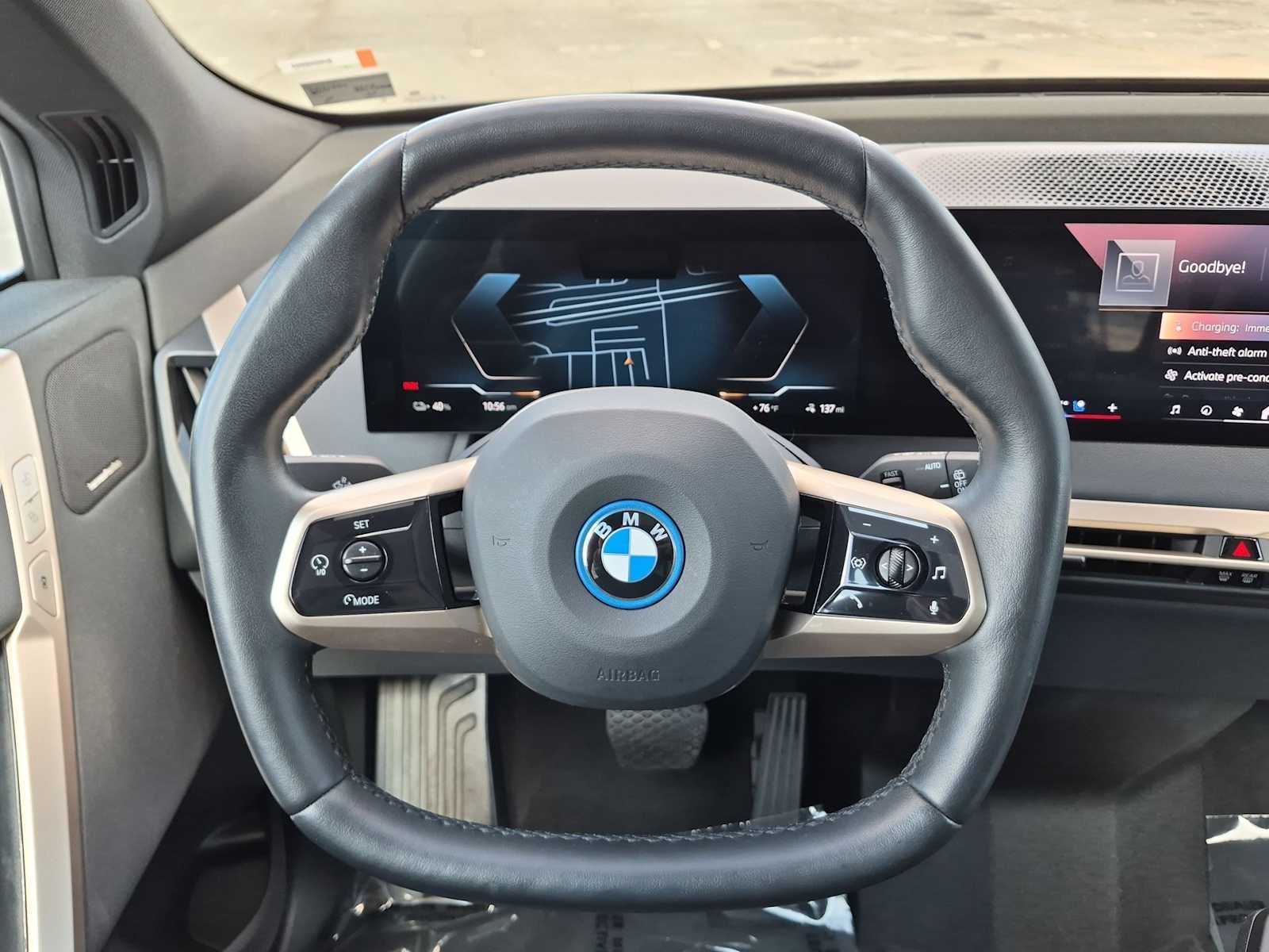 BMW iX xDrive50 2024